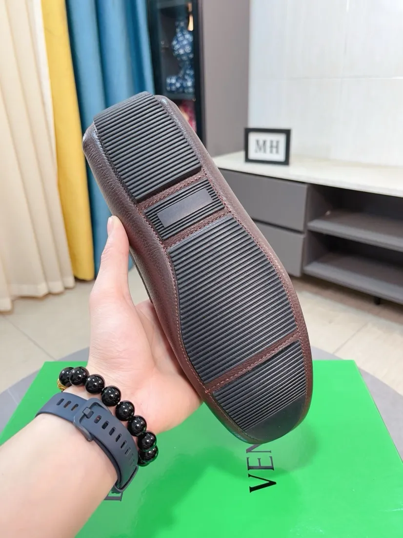 Ex-factory price 420🌹🌹【Super comfortable soft sole BV woven beanie shoes】Fashion hot style ⭐️⭐️⭐️BV Men's casual shoes 🎈High-quality cowhide upper, woven cowhide upper with metal buckle decoration, perfect fit, full of personality and fashionable charm, genuine leather lining ⚠️⚠️Flexible and lightweight outsole, fashionable and handsome, size: 38-44, 37+45 can be customized